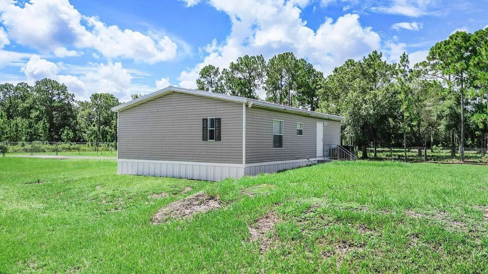 220 Sendero Street Clewiston, FL 33440