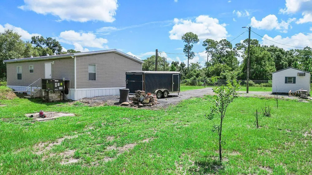 220 Sendero Street Clewiston, FL 33440