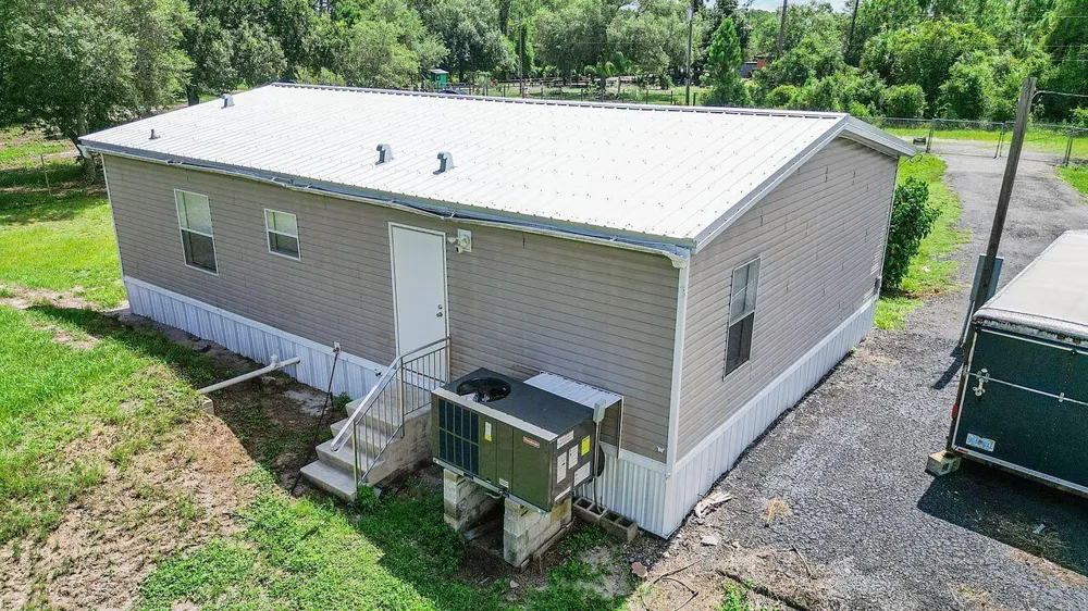 220 Sendero Street Clewiston, FL 33440