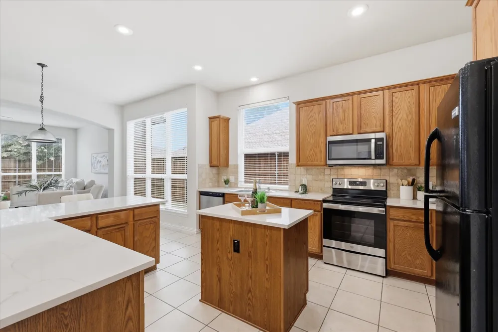 2432 Chesterwood Drive Little Elm, TX 75068