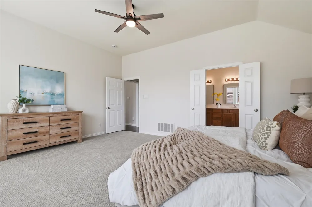 2432 Chesterwood Drive Little Elm, TX 75068