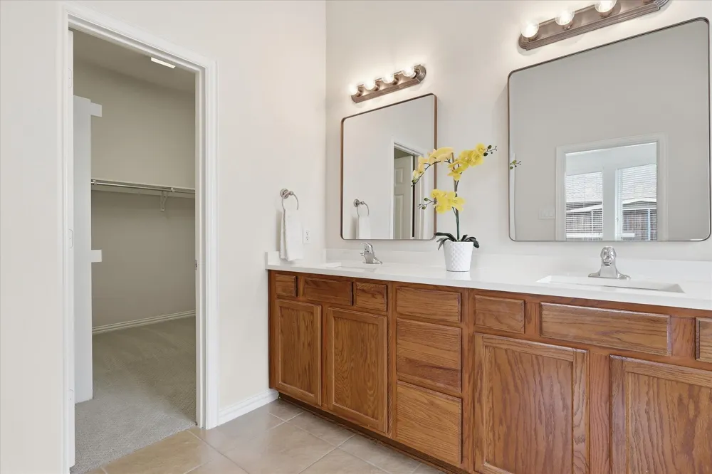 2432 Chesterwood Drive Little Elm, TX 75068