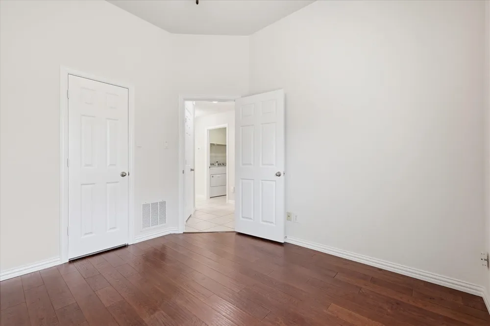 2432 Chesterwood Drive Little Elm, TX 75068