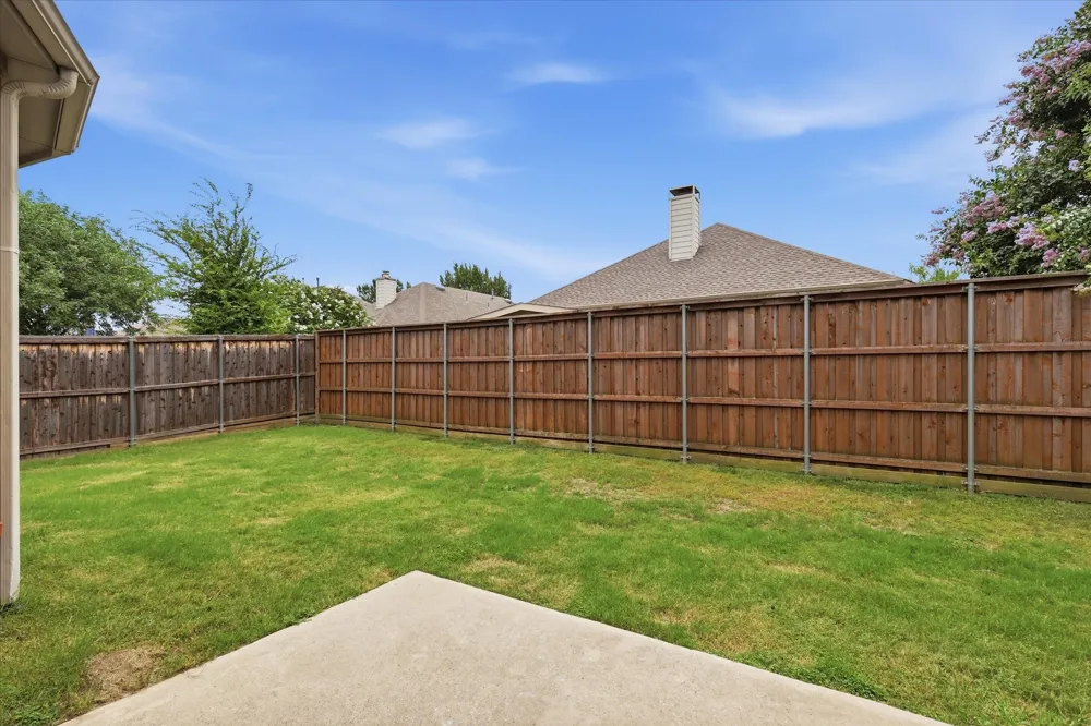 2432 Chesterwood Drive Little Elm, TX 75068