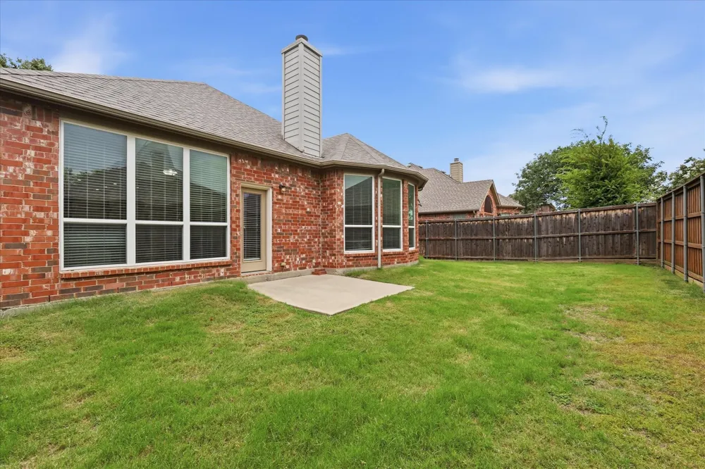 2432 Chesterwood Drive Little Elm, TX 75068