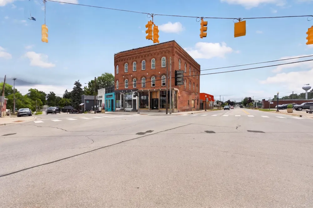 101 Monroe Street #5 Brooklyn Village, MI 49230