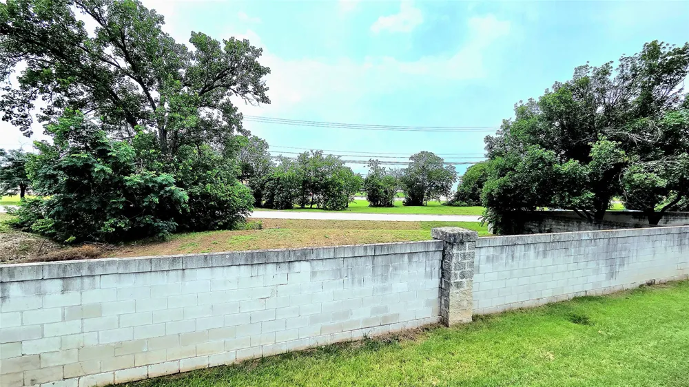 530 W 22nd Street Georgetown, TX 78626