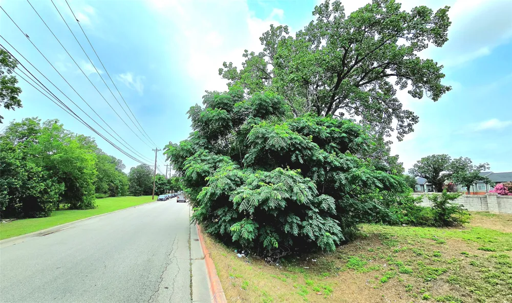 530 W 22nd Street Georgetown, TX 78626