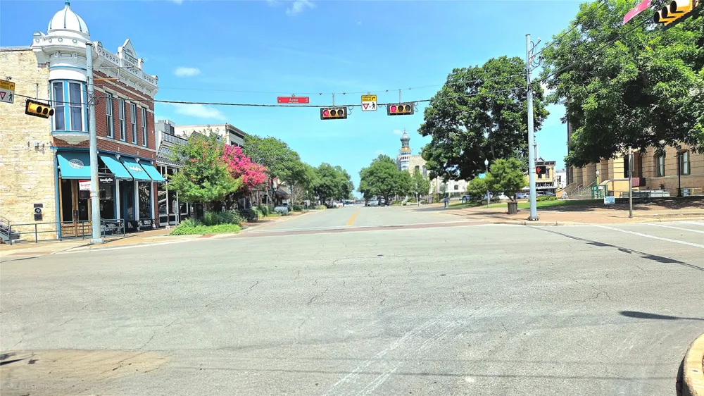 530 W 22nd Street Georgetown, TX 78626