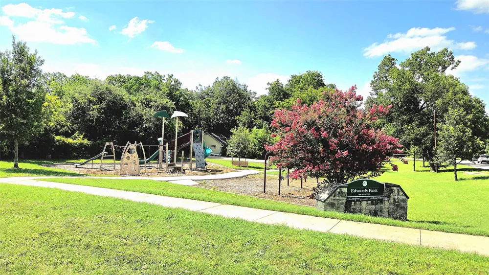 530 W 22nd Street Georgetown, TX 78626