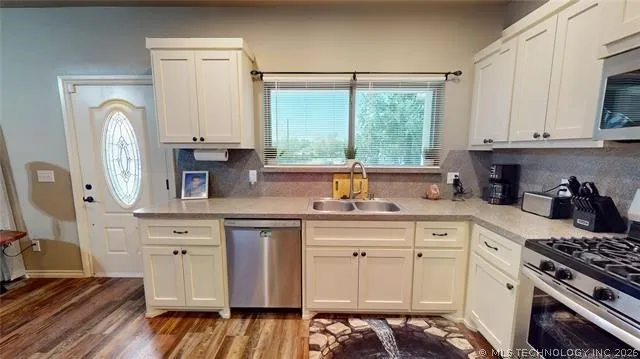 1831 E Oak Hills Ada, OK 74820