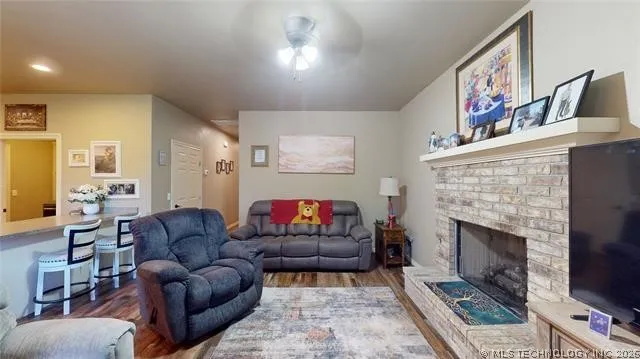 1831 E Oak Hills Ada, OK 74820