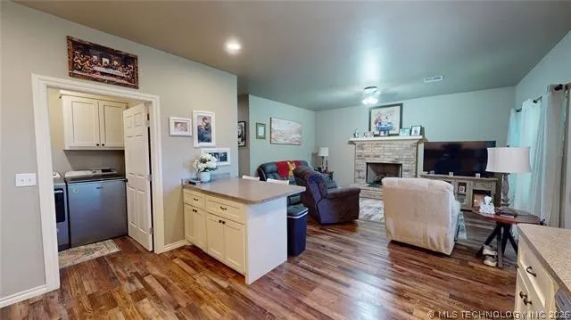 1831 E Oak Hills Ada, OK 74820
