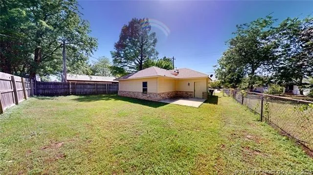 1831 E Oak Hills Ada, OK 74820