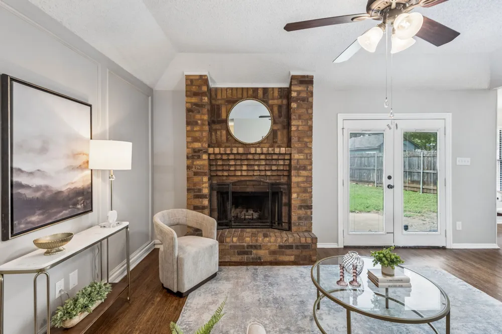 6308 Hunters Glen Drive Watauga, TX 76148