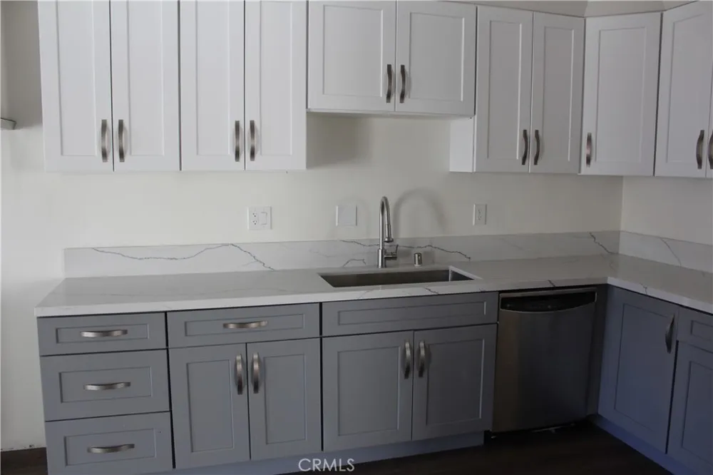 8800 Kester Avenue #129 Panorama City, CA 91402