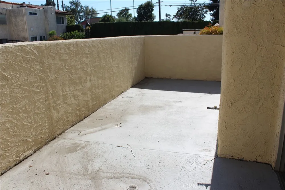 8800 Kester Avenue #129 Panorama City, CA 91402