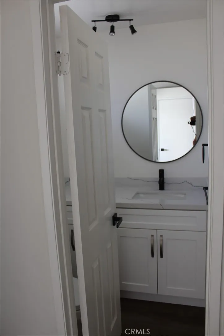 8800 Kester Avenue #129 Panorama City, CA 91402