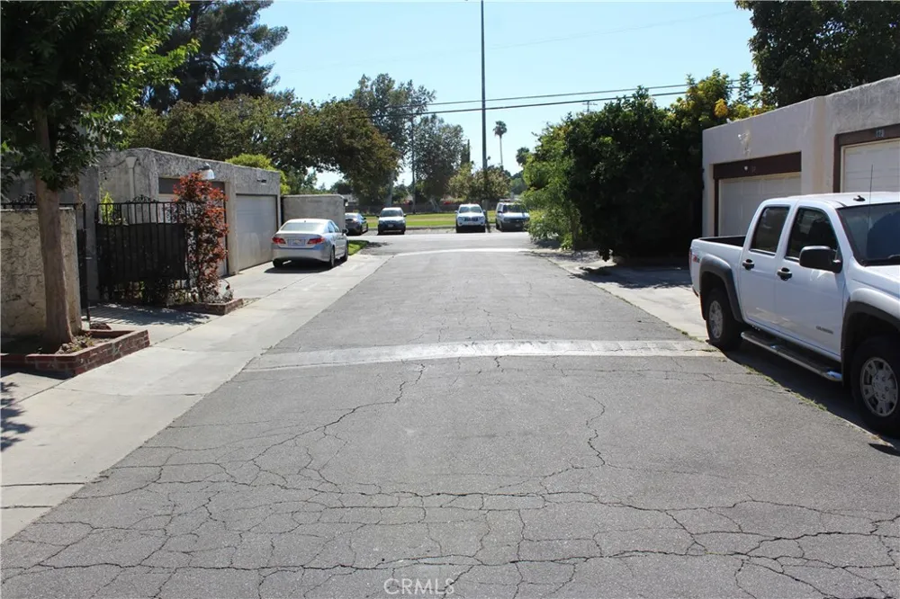 8800 Kester Avenue #129 Panorama City, CA 91402
