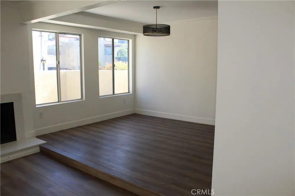 8800 Kester Avenue #129 Panorama City, CA 91402