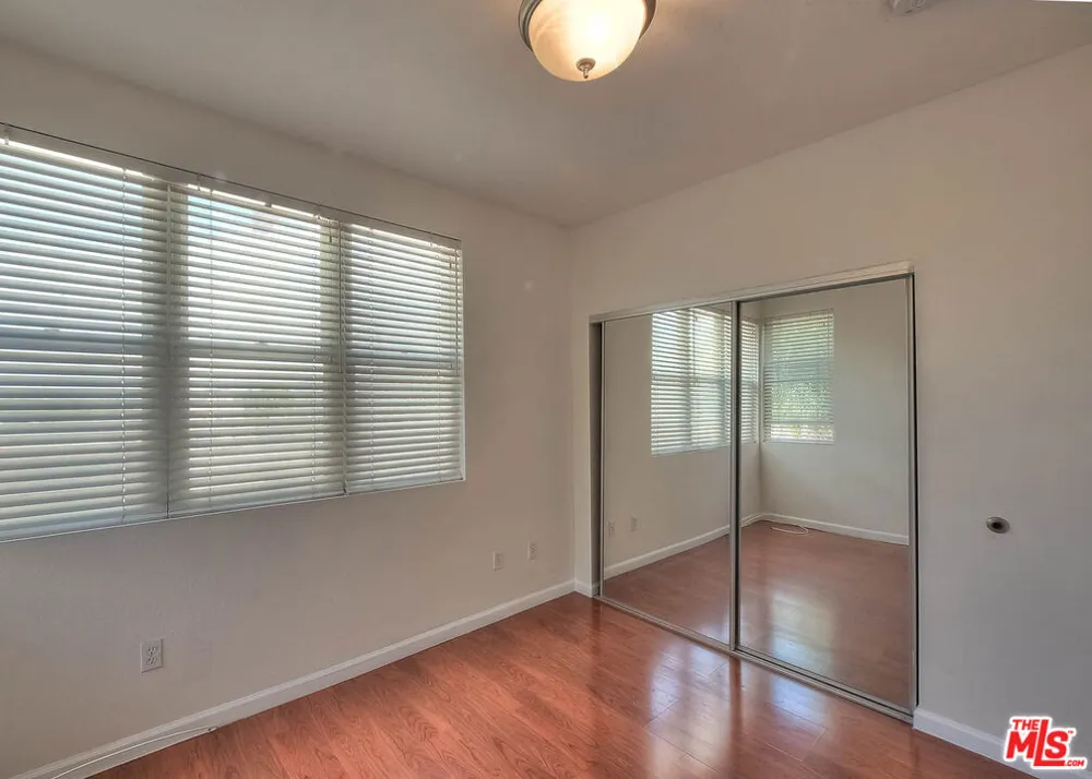 302 E 19th Street #7 Long Beach, CA 90806