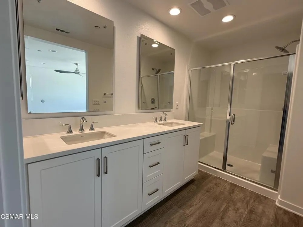 9591 Corbina Lane Panorama City, CA 91402