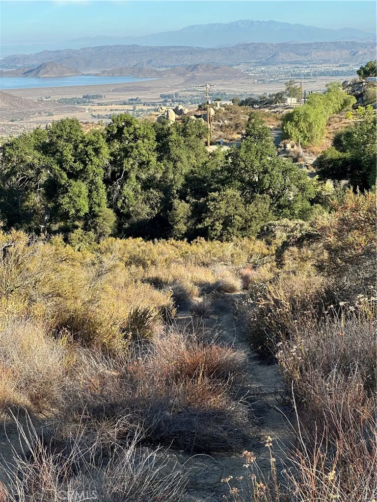 Minto Way Hemet, CA 92544