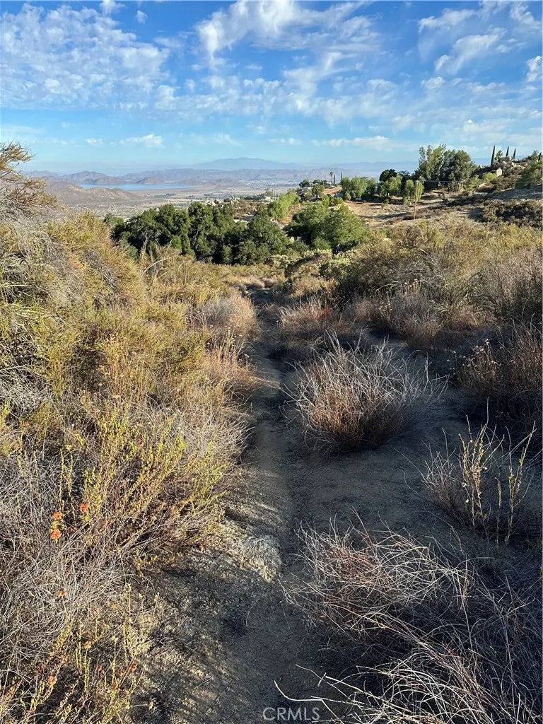 Minto Way Hemet, CA 92544