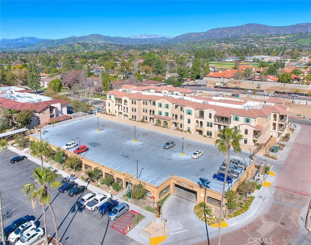 501 W Foothill Boulevard #104 Claremont, CA 91711