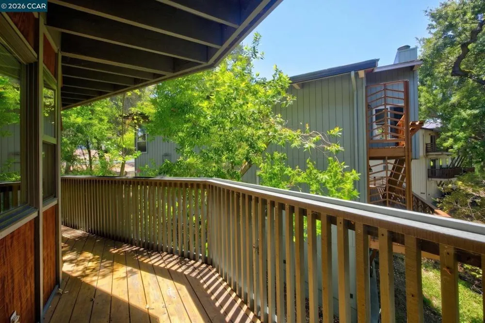 911 Dewing Ave Lafayette, CA 94549