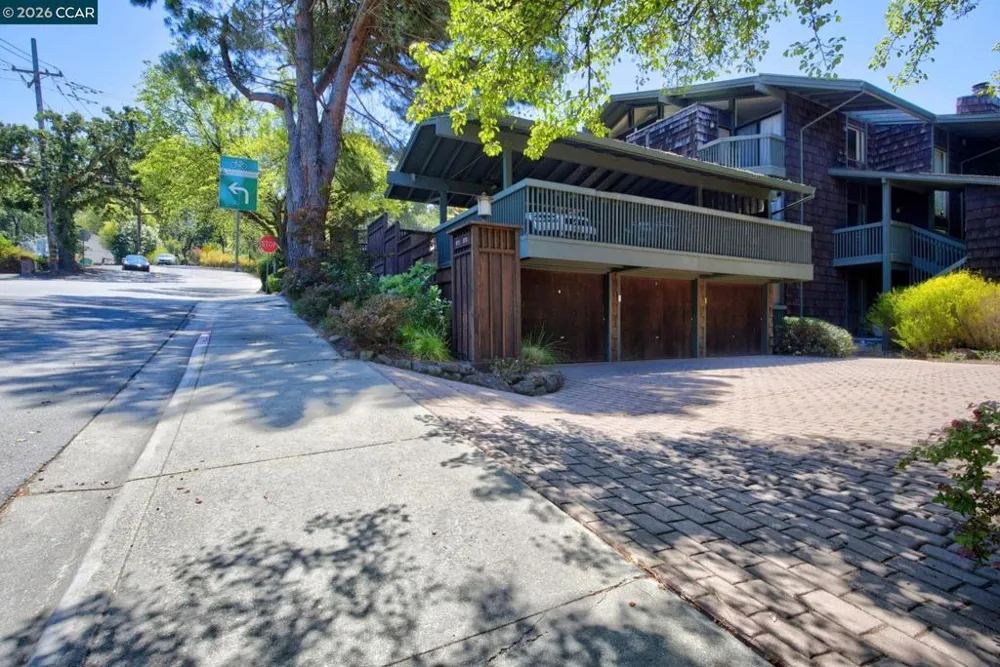911 Dewing Ave Lafayette, CA 94549