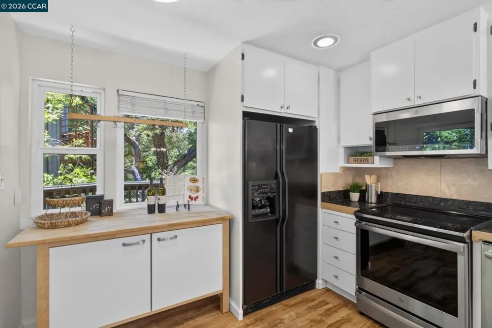911 Dewing Ave Lafayette, CA 94549