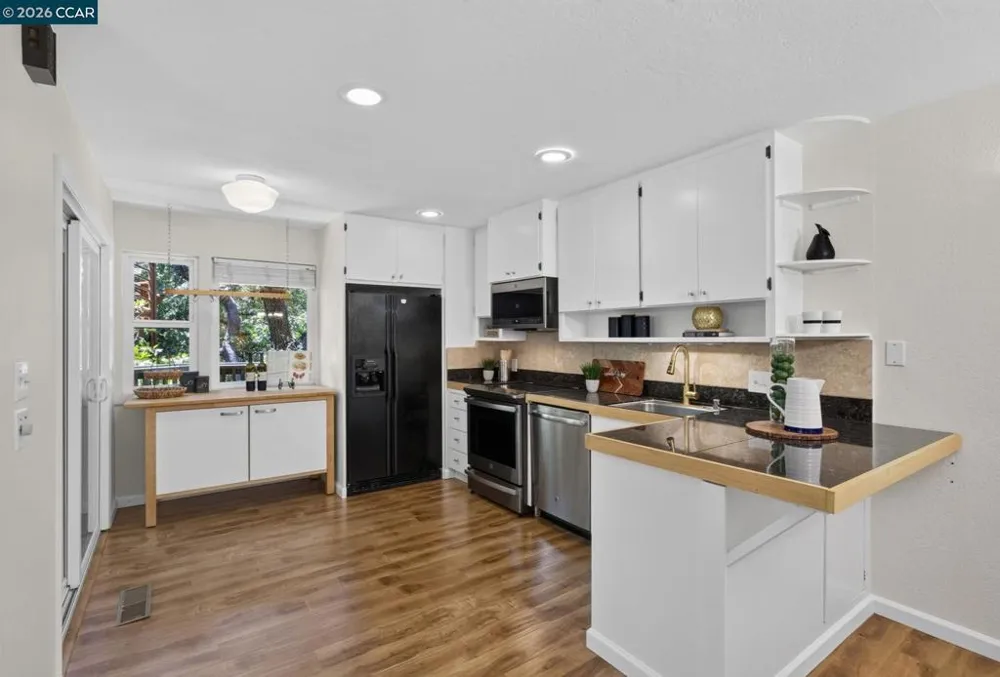 911 Dewing Ave Lafayette, CA 94549
