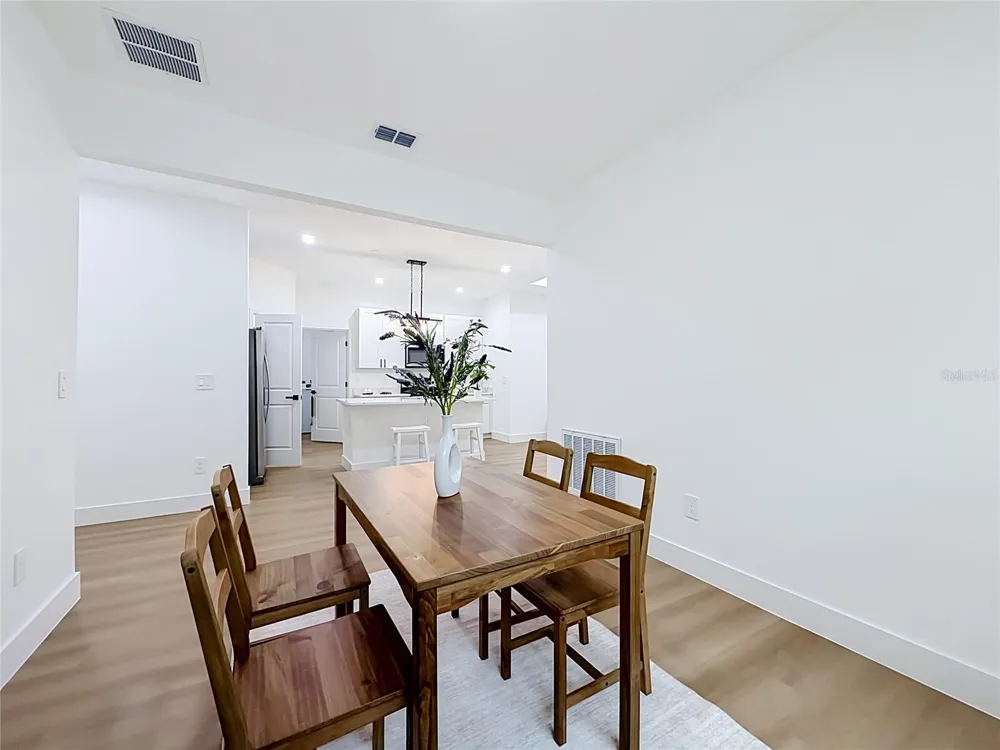 7107 BLEDSOE AVENUE Orlando, FL 32810