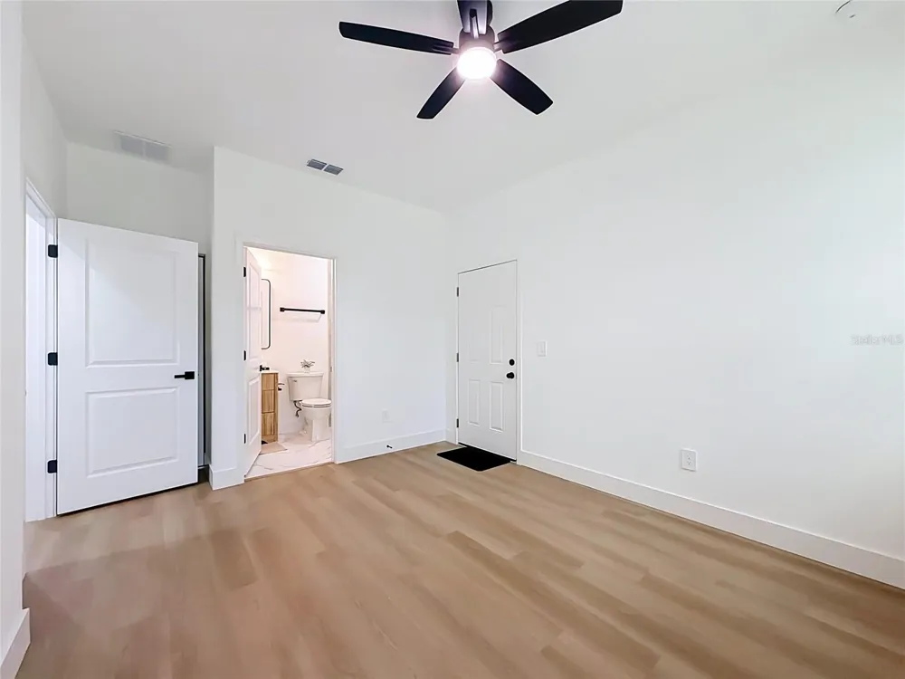 7107 BLEDSOE AVENUE Orlando, FL 32810