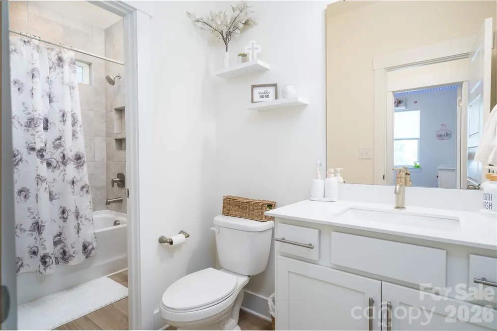 1452 Ardmore Drive Sherrills Ford, NC 28673