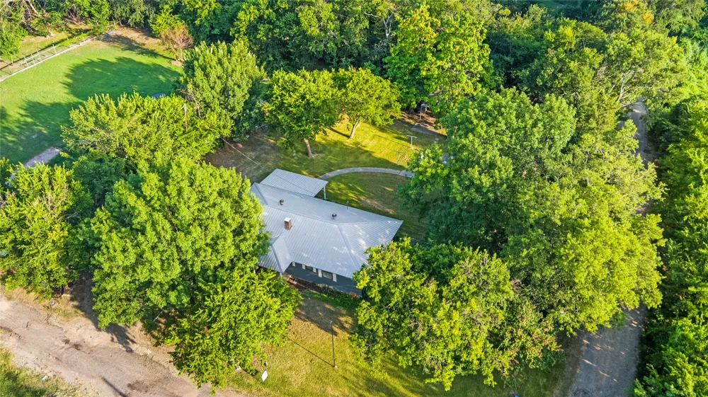 720 E Marshall Avenue Cooper, TX 75432