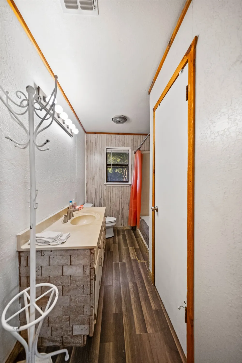 720 E Marshall Avenue Cooper, TX 75432