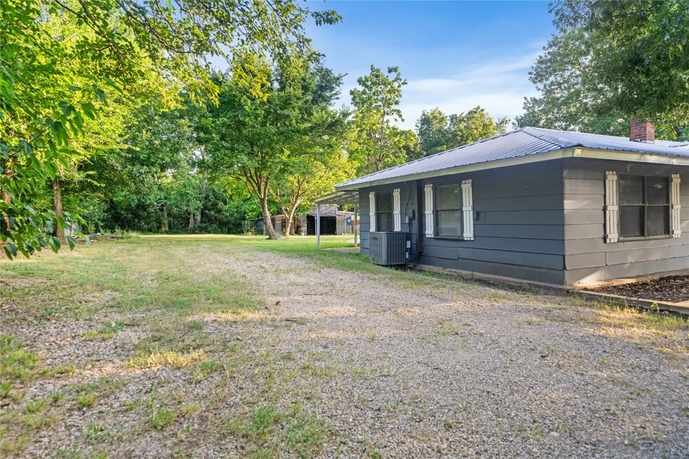 720 E Marshall Avenue Cooper, TX 75432