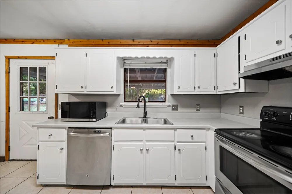 720 E Marshall Avenue Cooper, TX 75432