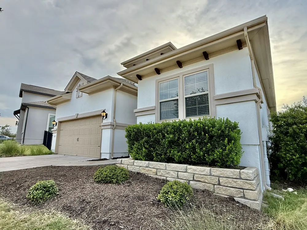 4129 Novella Cove Leander, TX 78641