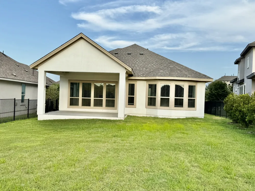 4129 Novella Cove Leander, TX 78641