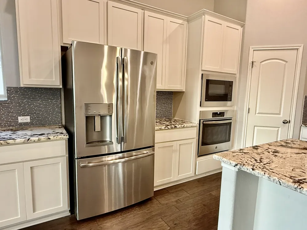 4129 Novella Cove Leander, TX 78641