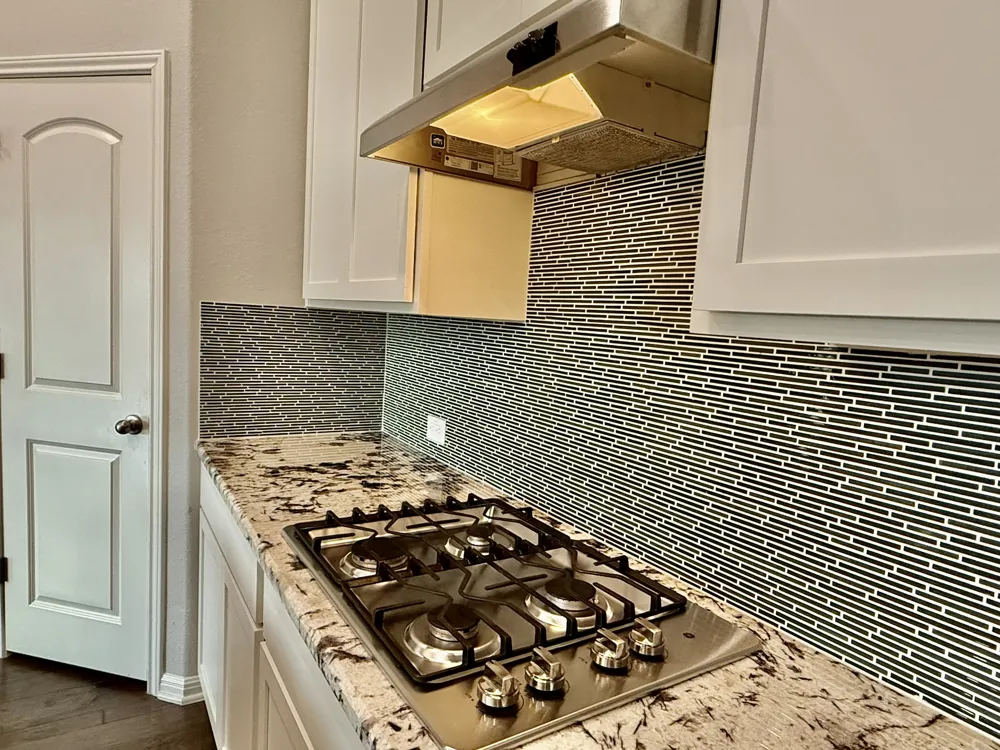 4129 Novella Cove Leander, TX 78641