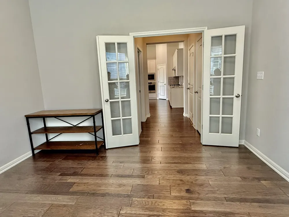 4129 Novella Cove Leander, TX 78641