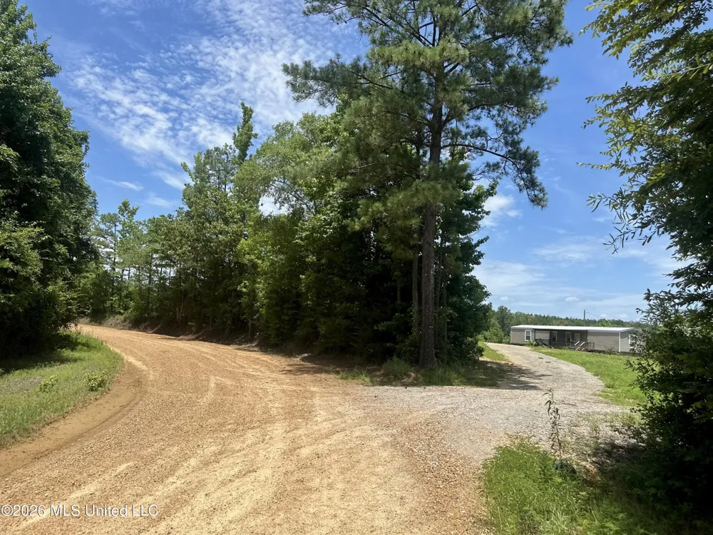 3390 Attala Road 3027 Kosciusko, MS 39090