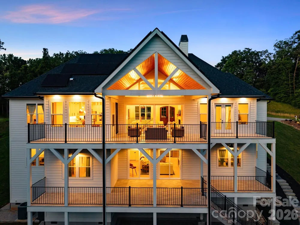 7 Temujin Drive Leicester, NC 28748