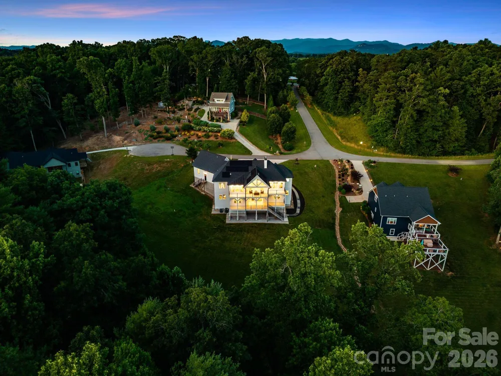 7 Temujin Drive Leicester, NC 28748