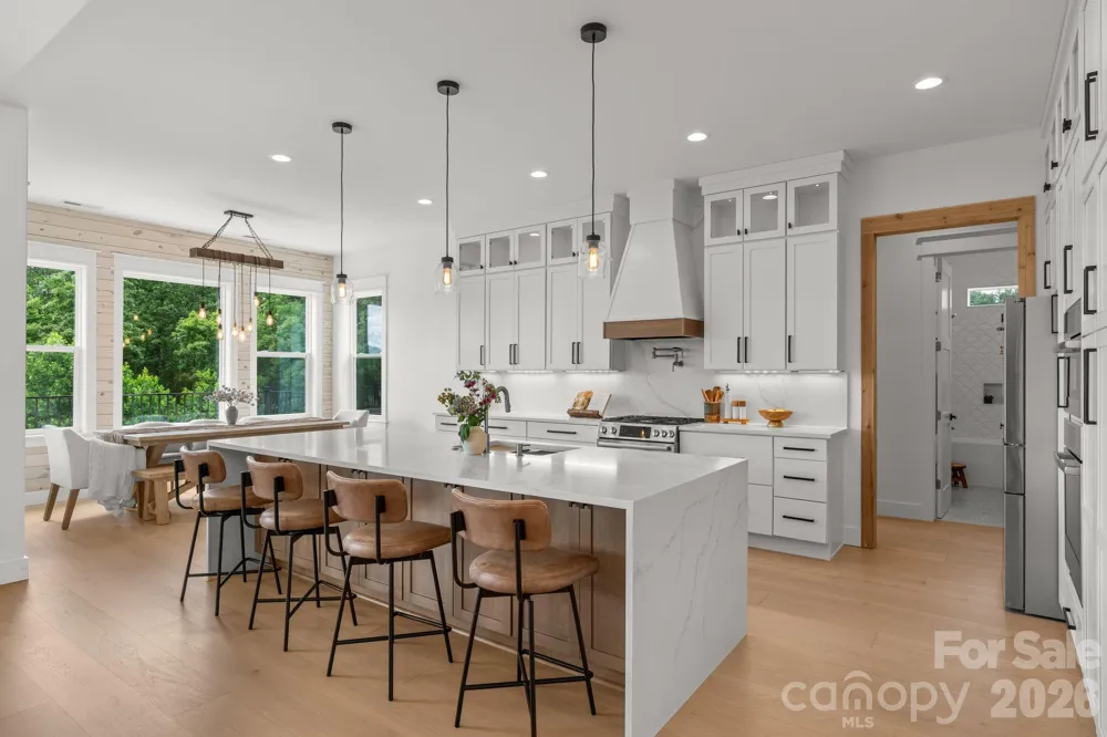 7 Temujin Drive Leicester, NC 28748