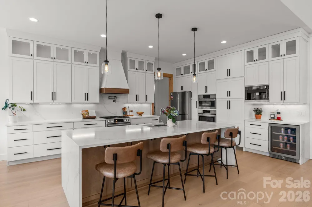 7 Temujin Drive Leicester, NC 28748
